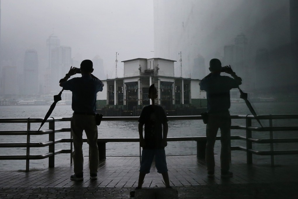 Rain batters the harbourfront at Tsim Sha Tsui as Cyclone Roke passes Hong Kong. Photo: Felix Wong