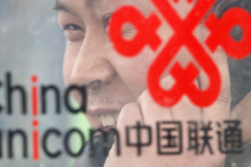 State-owned telecoms firm China Unicom is reportedly in talks to sell stakes to internet giants Alibaba Group and Tencent Technology. Photo: Reuters