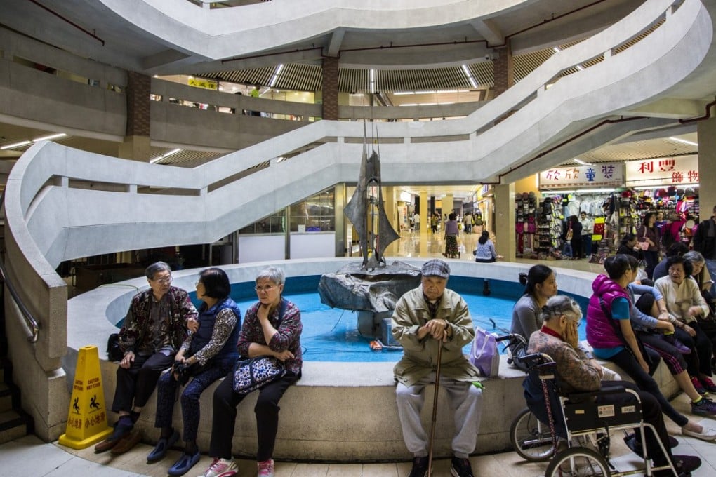 Low smoking rates and low infant and maternal mortality rates contributed to Hong Kong’s high life expectancy. Photo: Christopher DeWolf