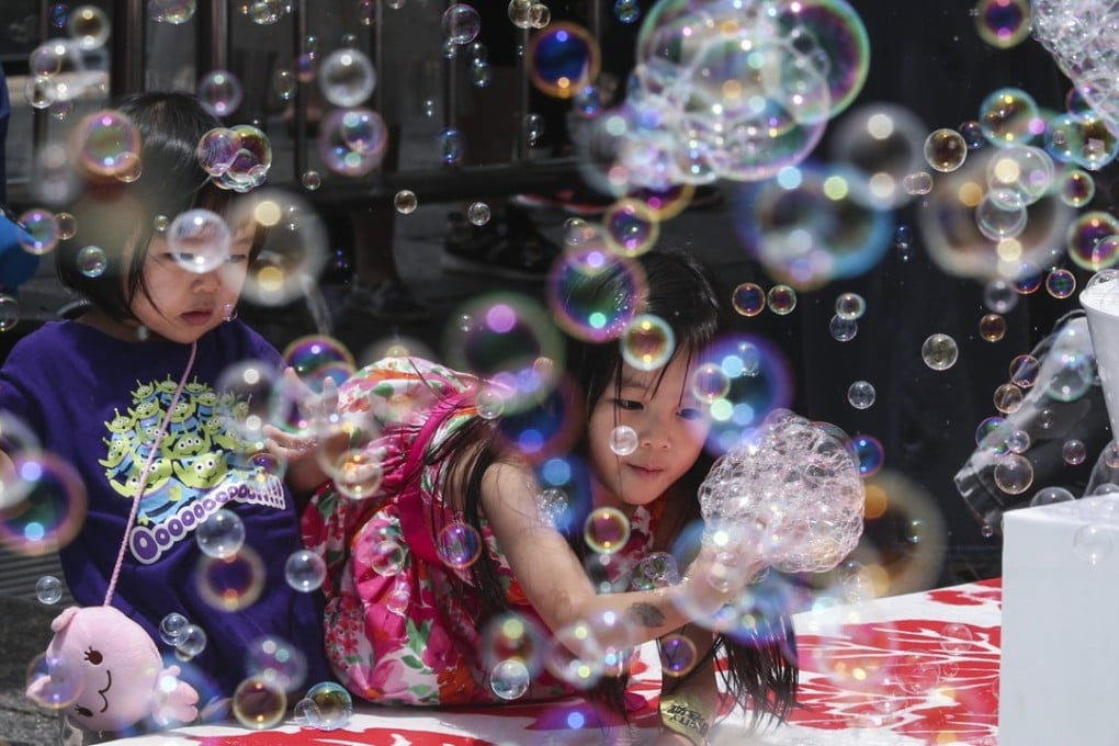 Transforming Victoria Harbour with "10 Million Bubbles" opening ceremony at the Ocean Terminal Forecourt, Harbour City in Tsim Sha Tsui. Photo: SCMP / David Wong