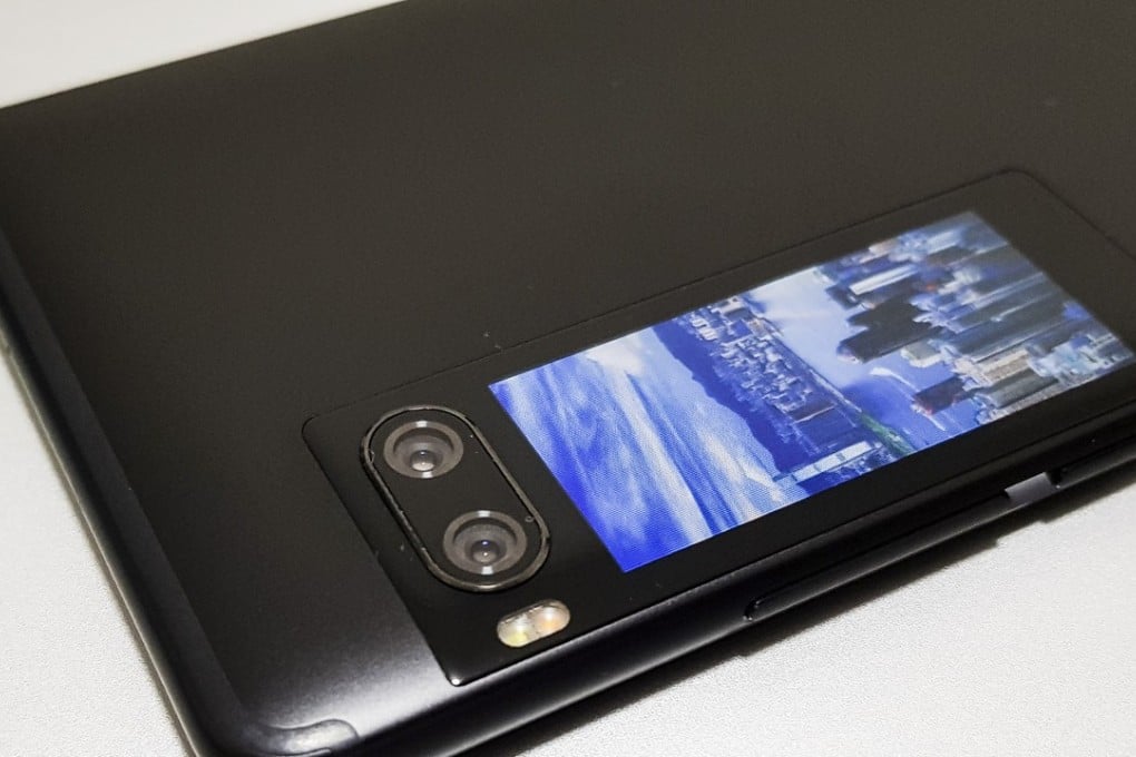 The Meizu Pro 7 Plus has a metallic back with a 2-inch secondary display on the upper left side. Photo: Ben Sin