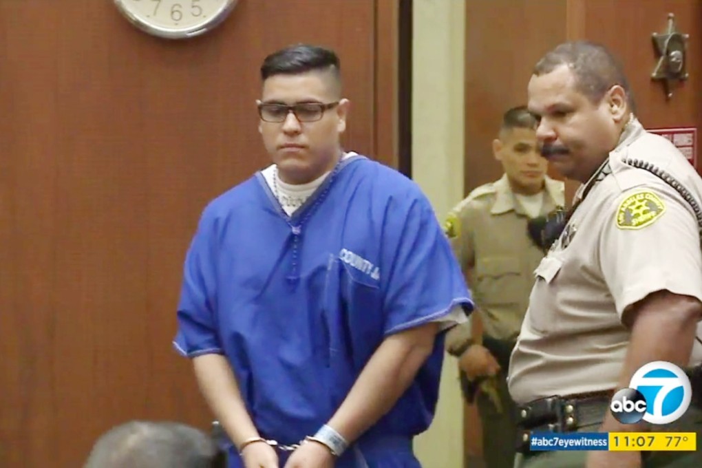 This frame from video provided by KABC-TV shows Andrew Garcia, 21, entering court where he was sentenced to life in prison without parole for beating to death Xinran Ji, a University of Southern California graduate student from China, in Los Angeles Superior Court on Wednesday. Photo: AP