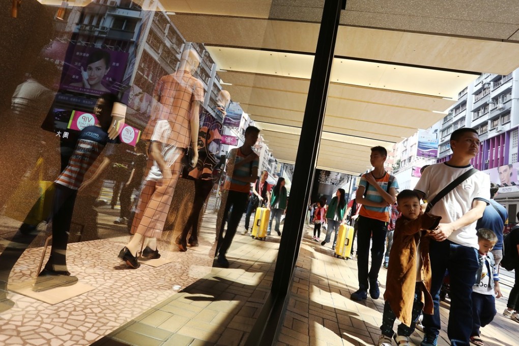 New World Department Store operates 40 outlets and two shopping malls in 22 Chinese cities. Photo: Jonathan Wong