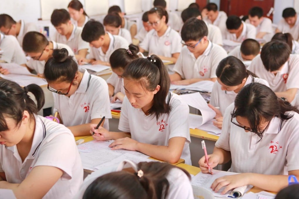 Chinese high school students in Hengshui, Hebei province, attend revision classes in June, just ahead of the nationwide college entrance exam this year. Photo: Xinhua