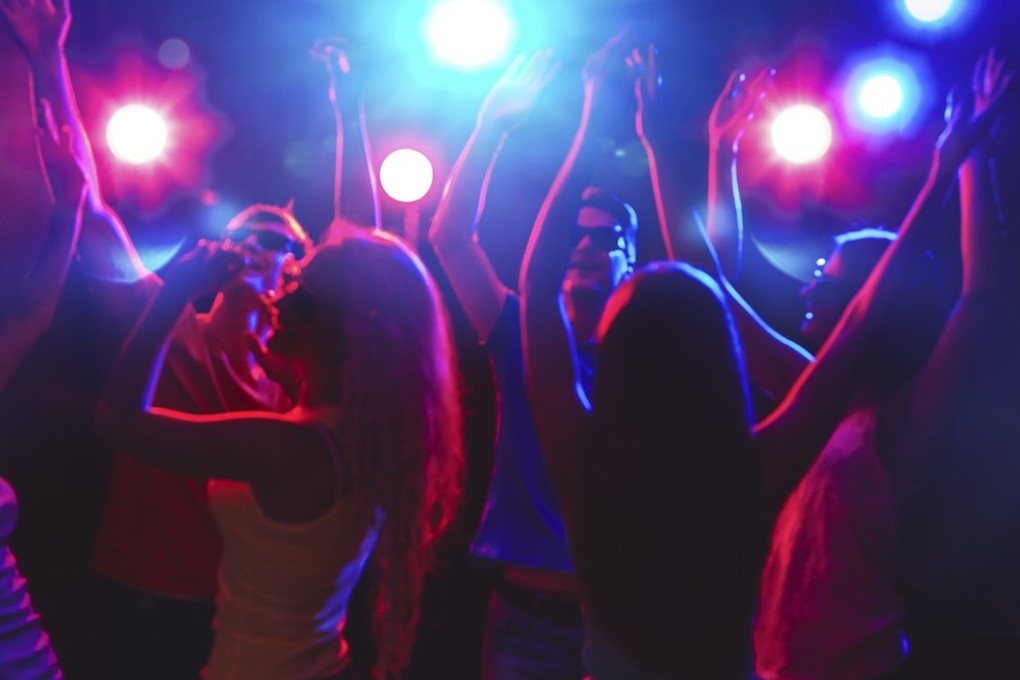An increasing number of Hong Kong teenagers are drinking in nightclubs. Photo: Shutterstock