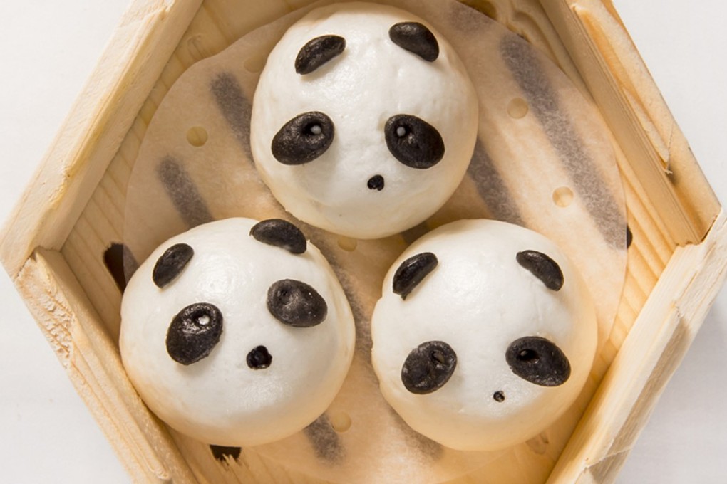 Tyfun’s panda chicken buns