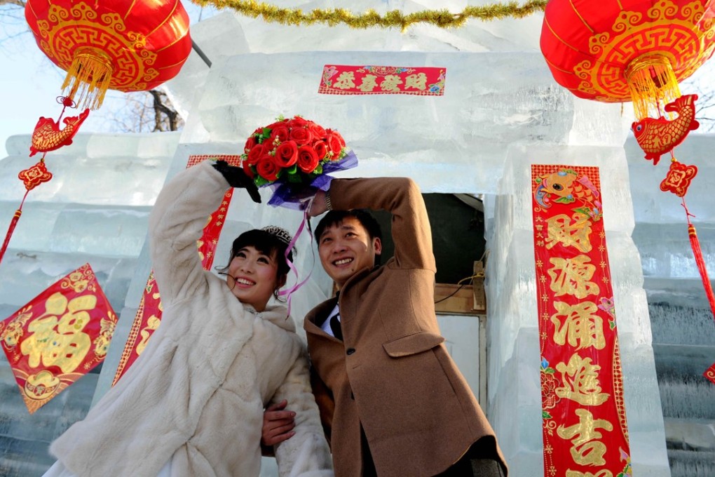 A happy couple ties the knot in this file photo. Marriage rates have been in decline across China in recent years, while the number of people getting divorced has soared. Photo: Xinhua