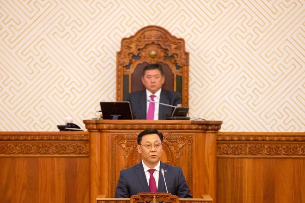 Jargaltulgiin Erdenebat (front) has been ousted as Mongolia’s prime minister. Photo: AFP
