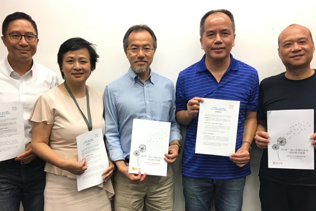 (From left) Cancer Strategy Concern Group member Samuel Mak; Mary Wong Hemrajani, chairwoman of the Global Chinese Breast Cancer Organisations Alliance; lawmaker Fernando Cheung Chiu-hung and other group members Clement Chan and Oliver Woo. Photo: Emily Tsang