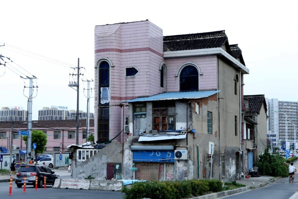 Residents of the Shanghai nail house will move out after settling a 14-year compensation dispute. Photo: Handout