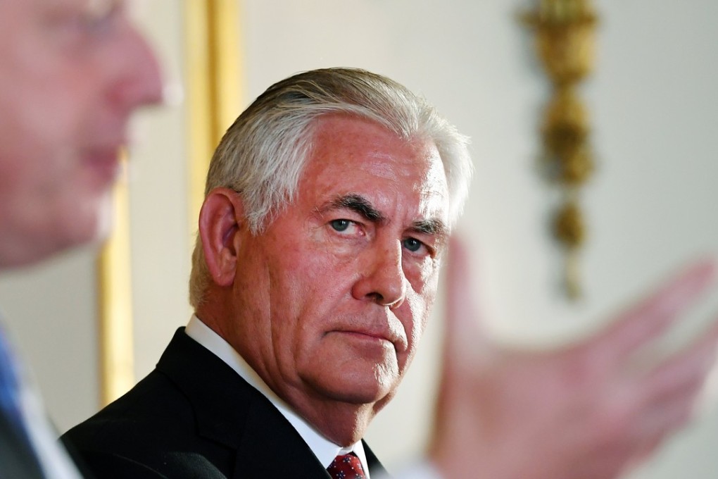 British Foreign Secretary Boris Johnson (left) and US Secretary of State Rex Tillerson address the media during a press conference in London. Photo: EPA