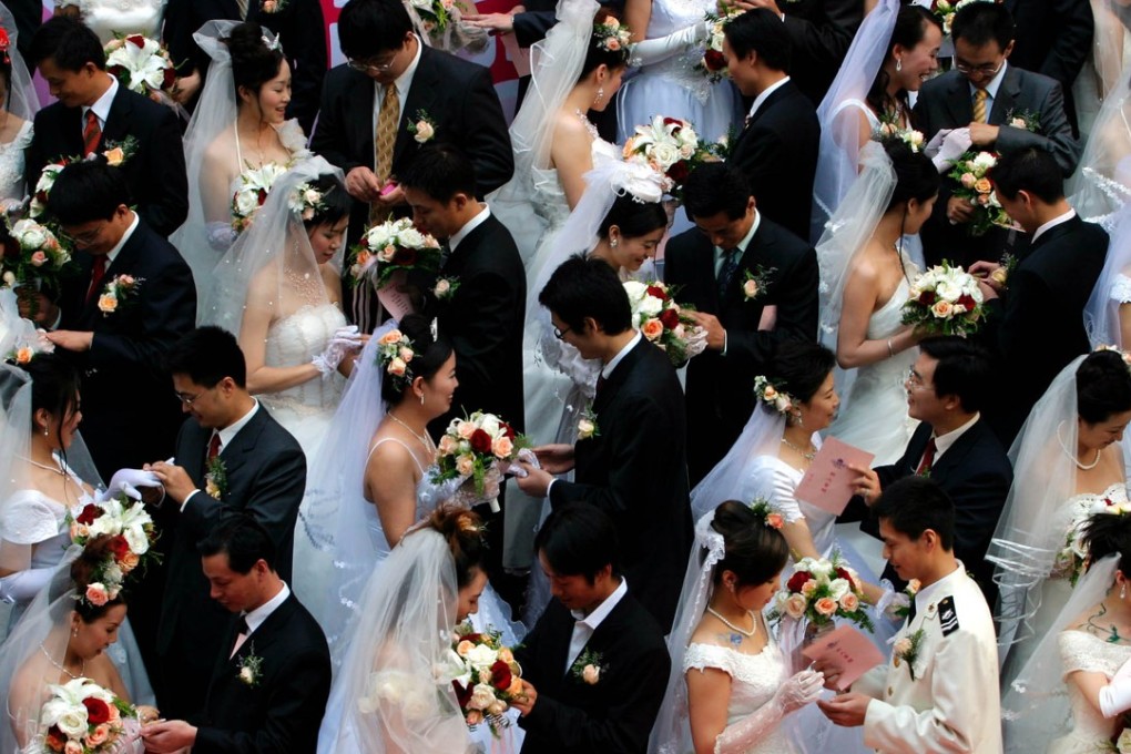 A mass marriage ceremony in Shanghai. The Chinese authorities are keen to promote marriage as a ‘core socialist value’. Photo: AP