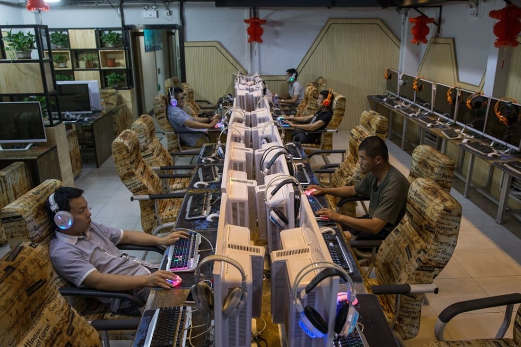 An internet cafe in Beijing. Being able to access ­information from around the world can broaden horizons. Photo: EPA
