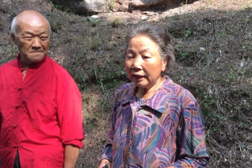 Pan Yuanju stands with her husband Guo Shuming. The 68-year-old spent a week in hospital after foiling the attempted theft of an ancient relic in southwestern China’s Sichuan province. Photo: Handout