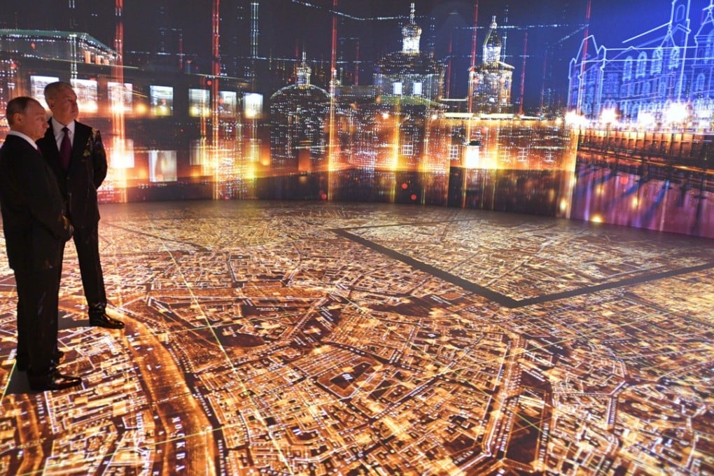 Russian President Vladimir Putin and Moscow mayor Sergei Sobyanin examine a new landscape park in front of the Kremlin, on September 9. Whether Russia’s Greater Eurasian initiative will succeed will depend on Moscow’s ability to talk to players in Asia in the language of economic benefits and strategic vision. Photo: EPA-EFE