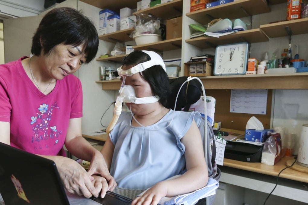 Josy Chow with her mother May Chan Hung-mui. Photo: Felix Wong