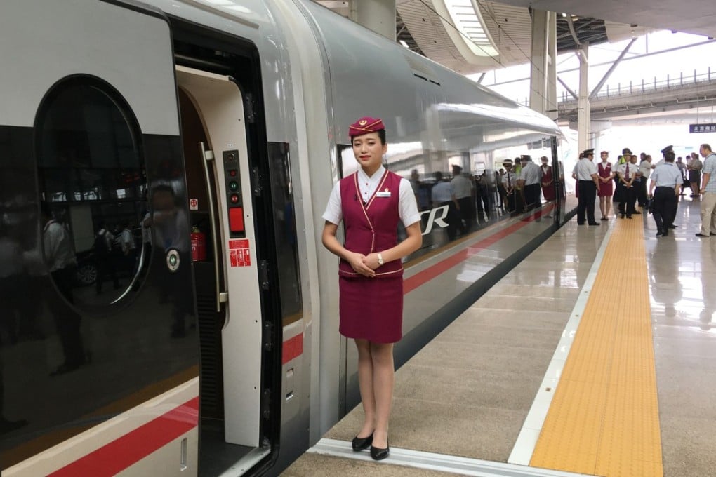 Fuxing, China’s high-speed train, travels at 350 km per hour between Shanghai and Beijing, cutting travel time to under four hours and 30 minutes. Photo: Xinhua