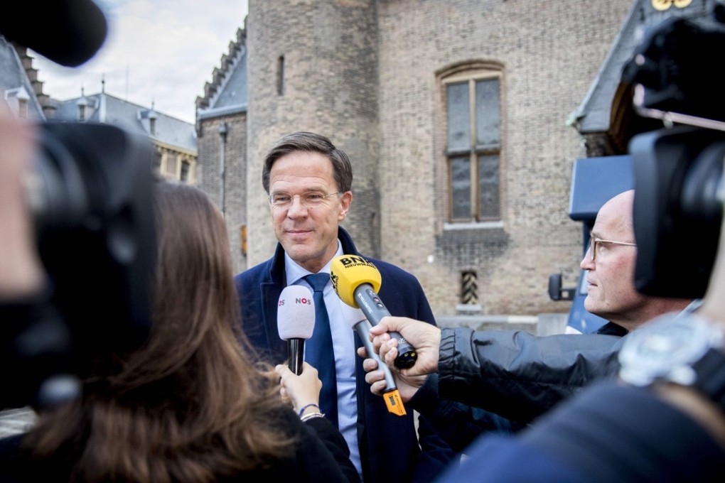 Mark Rutte talks to the press at Binnenhof, in The Hague on October 9, 2017. Photo: AFP