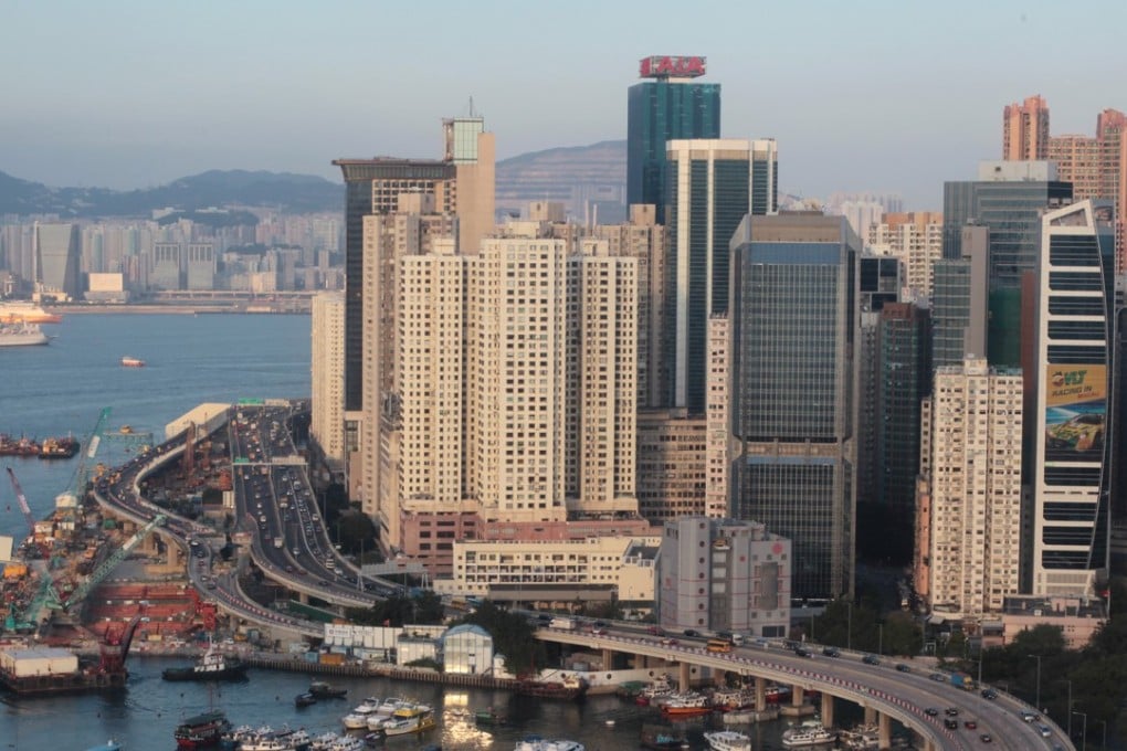 On Hong Kong Island, there is not a single flat in a large estate offered below HK$15,000 per month. Photo: Bruce Yan