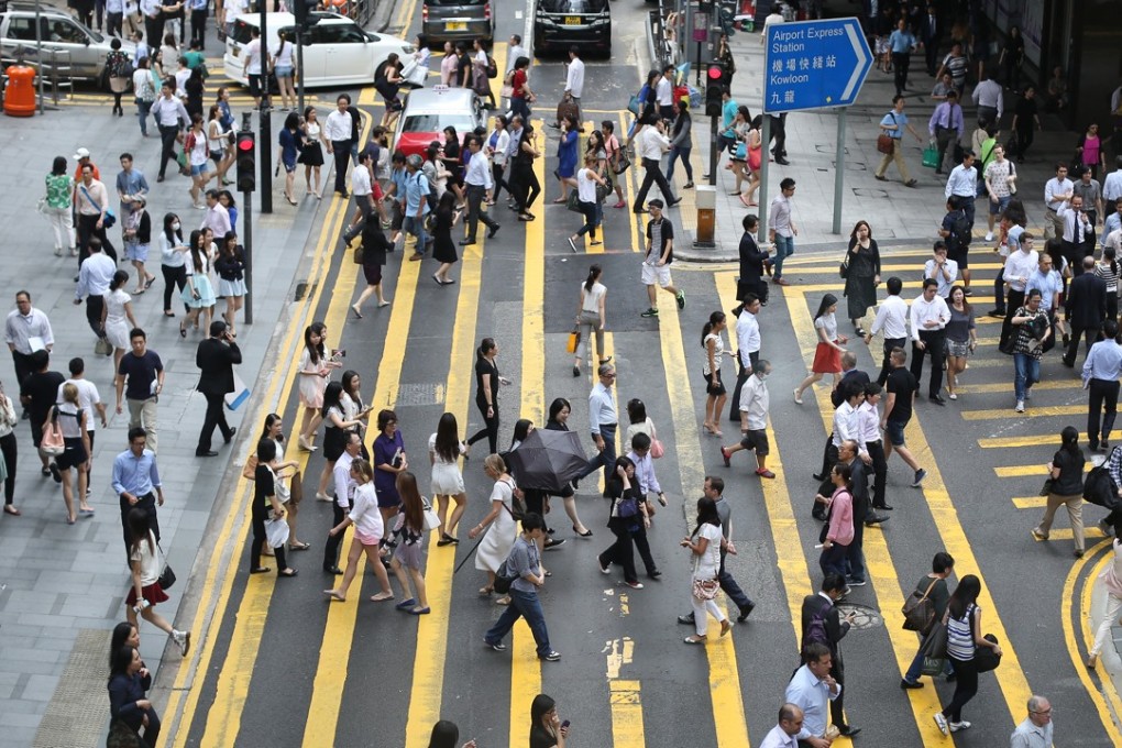 A centralised e-platform can help Hongkongers who are scheme members manage all their MPF accounts on a single platform. Photo: Sam Tsang