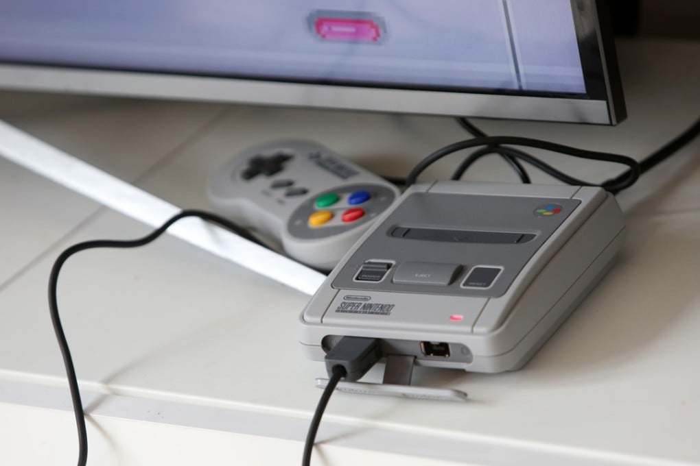 Nintendo’s sales strategy for the SNES mini console is unclear. Photo: Alamy