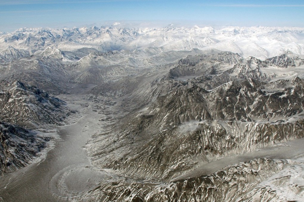 This image released by the US Geological Survey (USGS) and the Alaska Volcano Observatory (AVO) shows ash deposits from eruptions of Redoubt volcano in 2009 in Alaska. A study showed volcanic eruptions may have affected the lives of ancient Egyptians. Photo: USGS/AVO via AFP