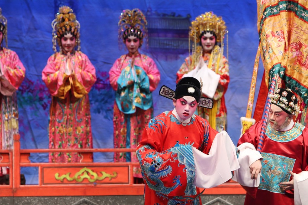 A Hong Kong Chinese person with in-depth knowledge of Cantonese opera will report to the new director of performing arts, sources say. Photo: Sam Tsang