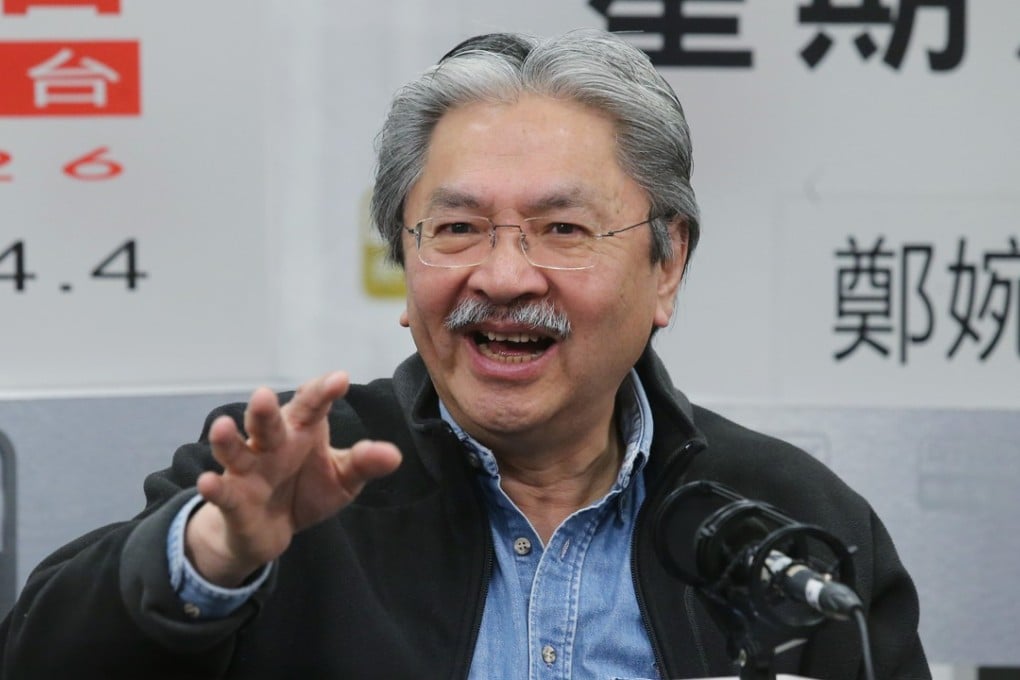 Chief Executive candidate John Tsang Chun-wah attends a radio programme at RTHK in Kowloon Tong. Photo: Dickson Lee