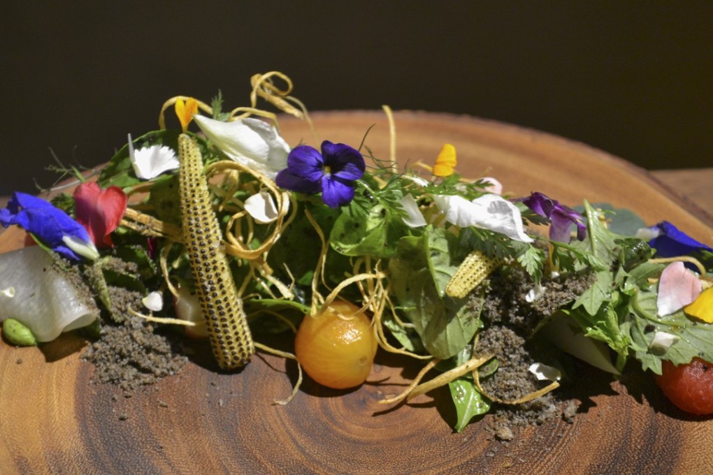 The colourful summer salad at Mume in Taipei features more than 20 ingredients from around Taiwan. Photo: Chris Dwyer