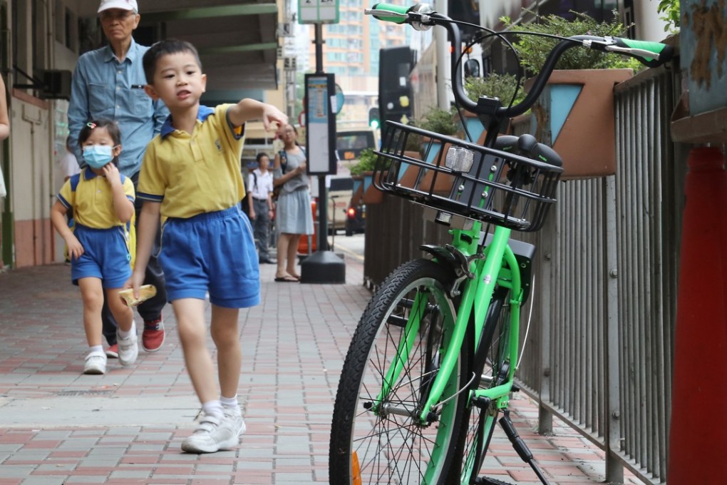 Between October 1 last year and September 30 this year, a total of 458 joint operations were conducted by various government departments in a bid to remove illegally parked bikes. Photo: Felix Wong