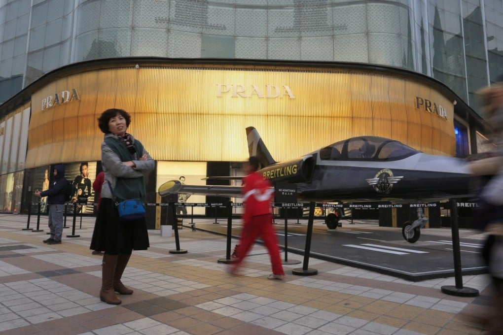 China had 318 billionaires last year – the highest number in the region. Photo: EPA