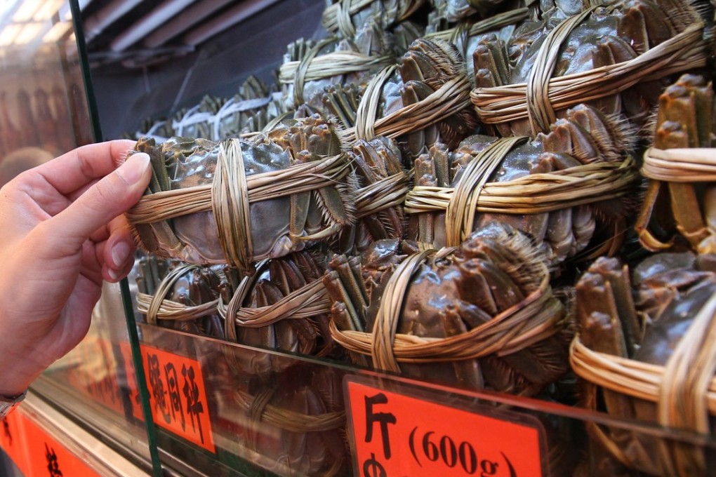 Hairy crabs on sale at Old San Yang at the shop in Causeway Bay in 2013. Photo: Jonathan Wong