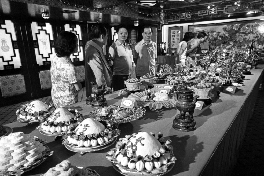A HK$100,000 imperial banquet with exotic dishes served to Japanese TV celebrities at the Ambassador Restaurant. Photo: C.Y. Yu