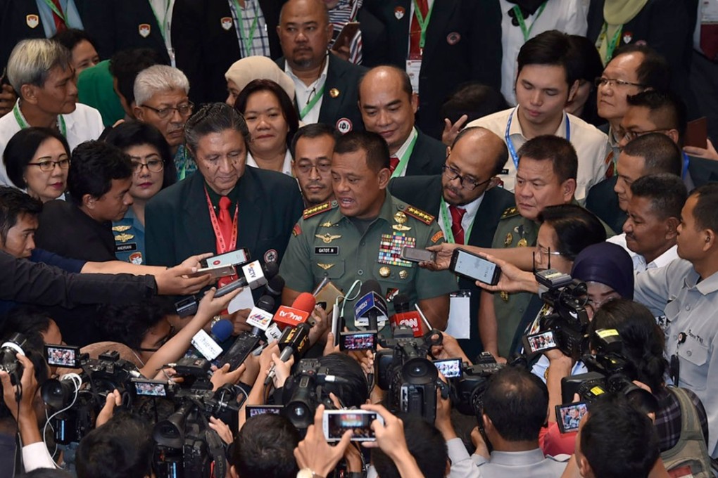 Military Chief General Gatot Nurmantyo addresses Indonesian press in Jakarta, revealing that 1,300 residents had been taken hostage by armed separatists in remote villages. Photo: AFP