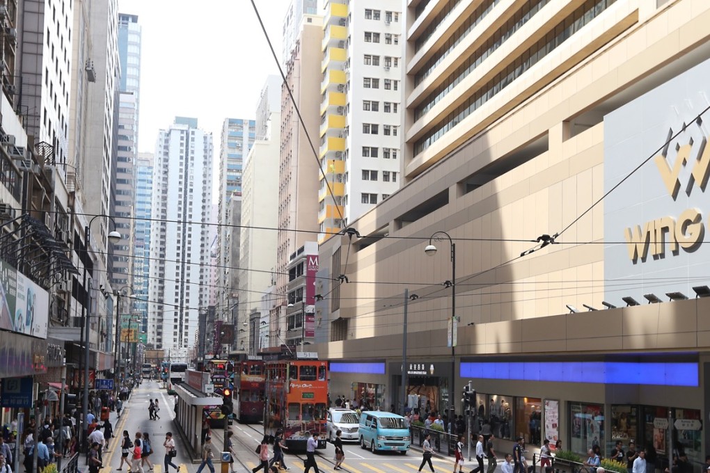 View of Des Voeux Road Central, between Morrison Street and Man Wa Lane in Central. 23SEP16 SCMP / Edward Wong