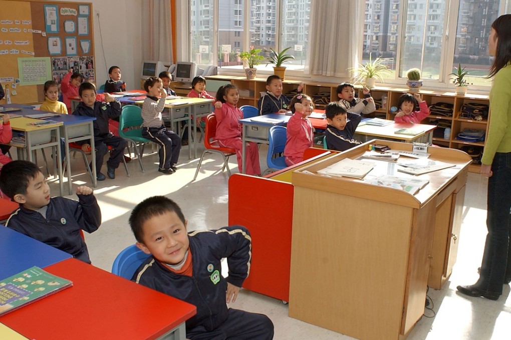 English teacher Sophie Pan leads a class at the Xiehe Bilingual School in Shanghai. Photo: Steve Cray