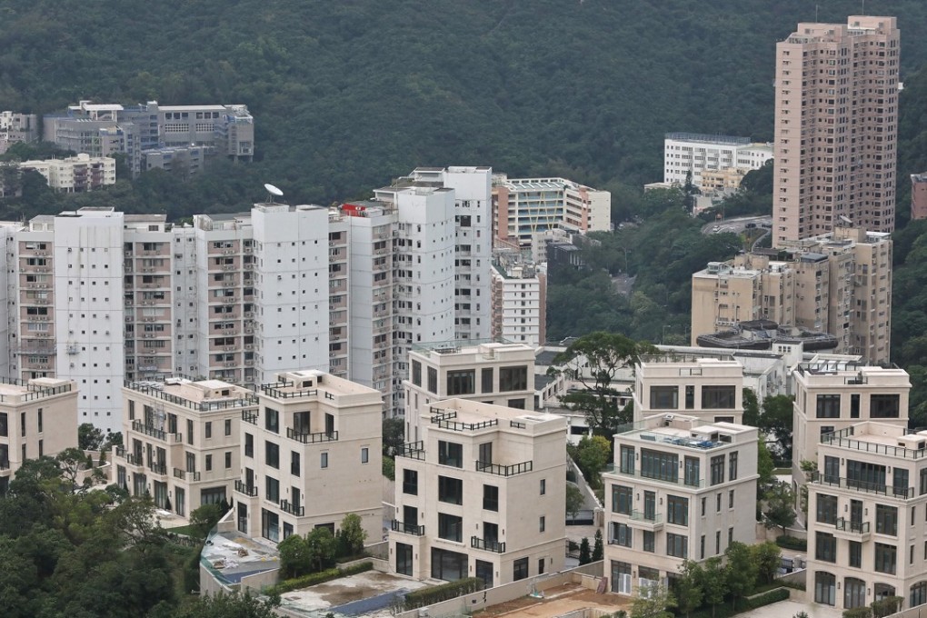 Mount Nicholson at The Peak now boasts the region’s top three priciest flats. Photo: Sam Tsang