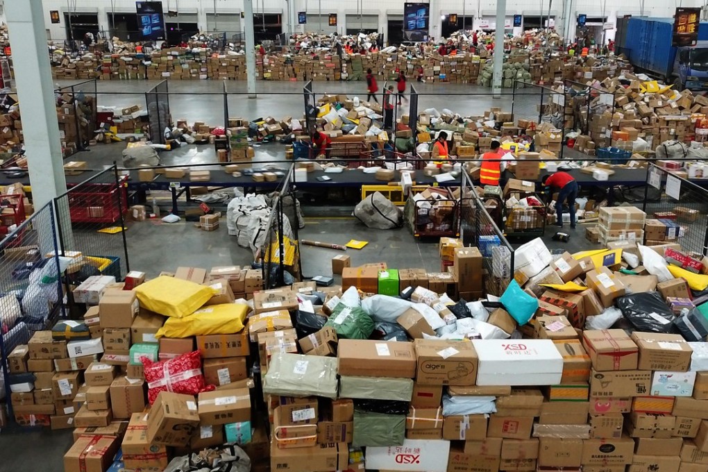 China’s cross-border e-commerce expenditures are projected to hit 1.85 trillion yuan this year. Photo: China Foto Press