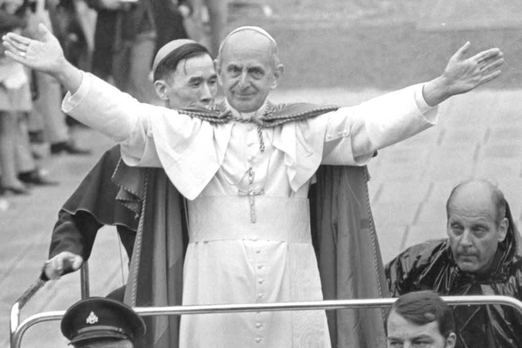 Pope Paul VI waves to followers as he arrives for a mass at the Hong Kong Stadium, on December 4, 1970. Pictures: SCMP