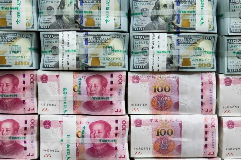 There are about 300 fund of funds with capital disclosed at 1.6 trillion yuan. Photo: Bloomberg