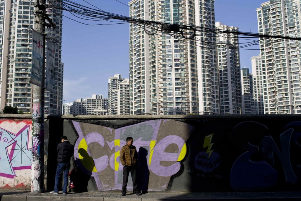 The survey looked at households with an annual after-tax income of more than 100,000 yuan in the top five cities of Beijing, Shanghai (pictured), Guangzhou, Shenzhen and Chengdu, as well as those with incomes of at least 80,000 yuan in another 21 major Chinese cities. Photo: Reuters