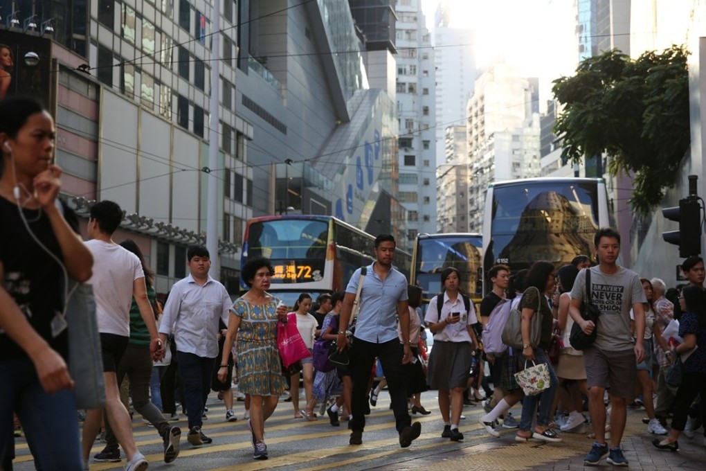 Fewer than a third of Hongkongers volunteered in the past year, despite a majority agreeing they should give back to the community. Photo: Sam Tsang