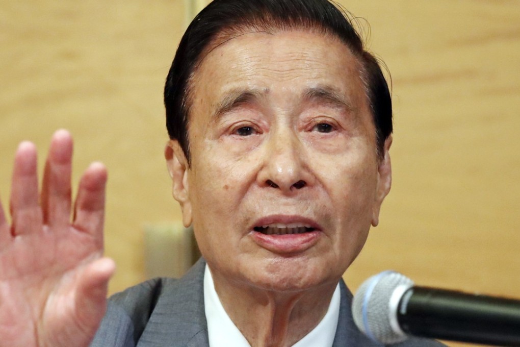 The billionaire chairman of Henderson Land Lee Shau-kee has made the first disposals of his company’s shares in a data record dating back to 199. Photo: Bruce Yan