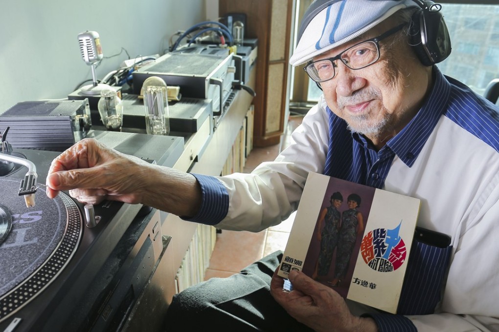 ‘Uncle Ray’ plays a vinyl record given to him by late singer and friend Mona Fong. Photo: Dickson Lee