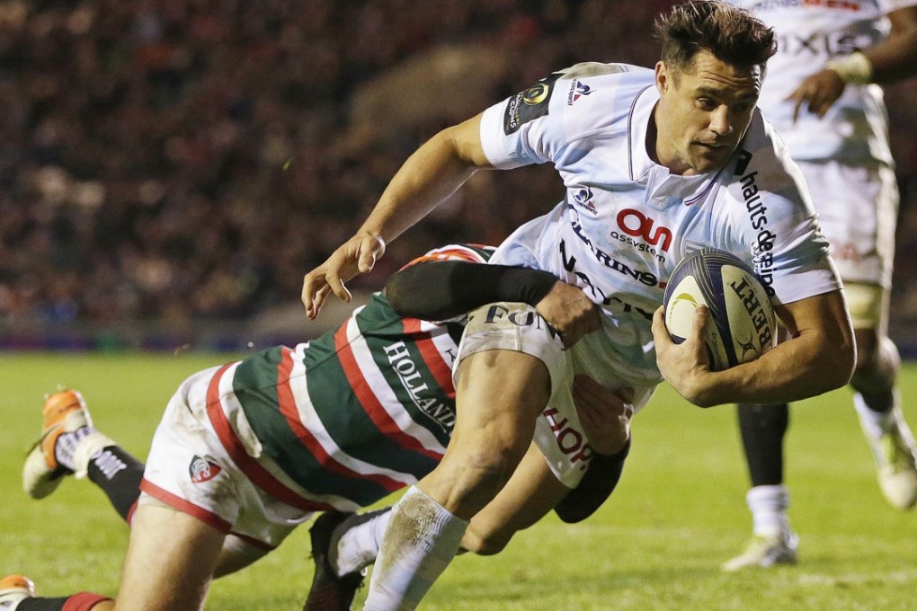 Former All Black Dan Carter in action for Racing 92. Photo: Reuters