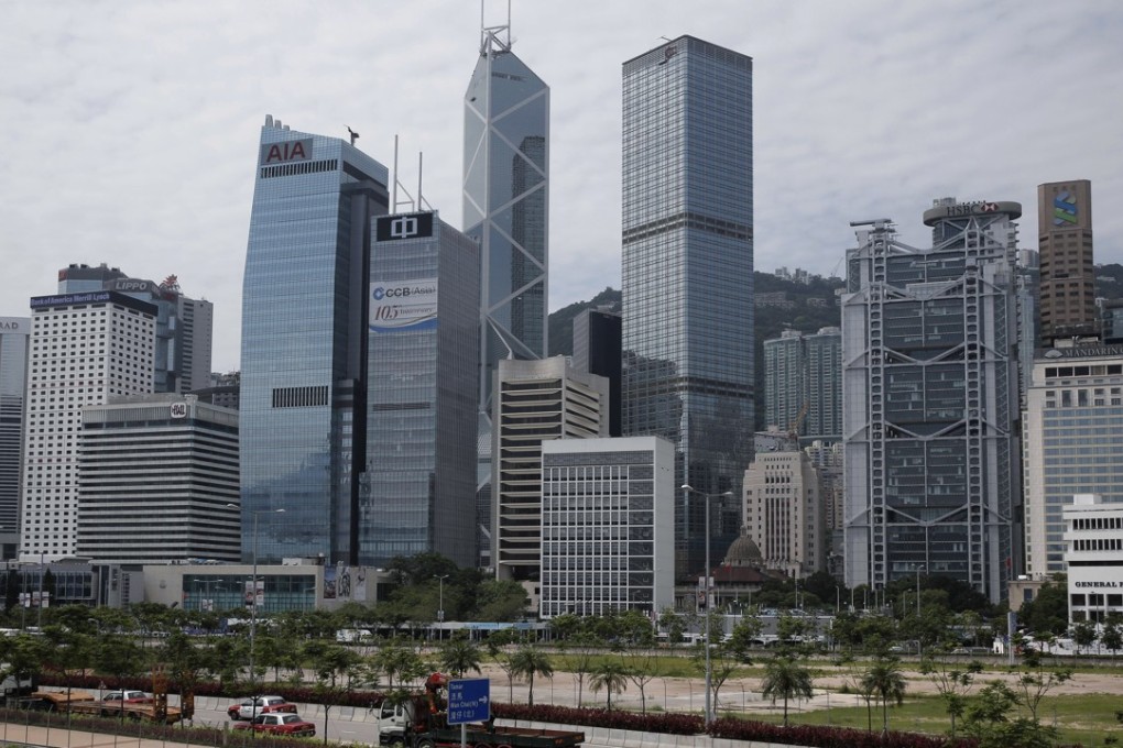 SFC chairman Carlson Tong Ka-shing hopes at least one giant tech company will list in Hong Kong under the new rules by October 2018. Photo: AP