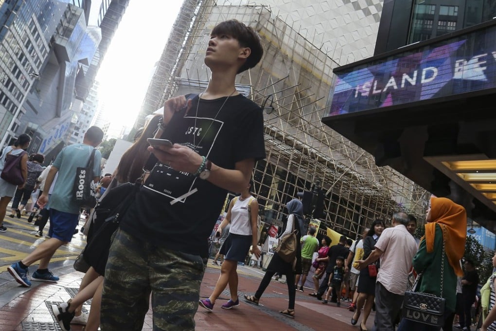 According to a recent survey, a majority of young people in Hong Kong do not trust the government. Photo: Dickson Lee