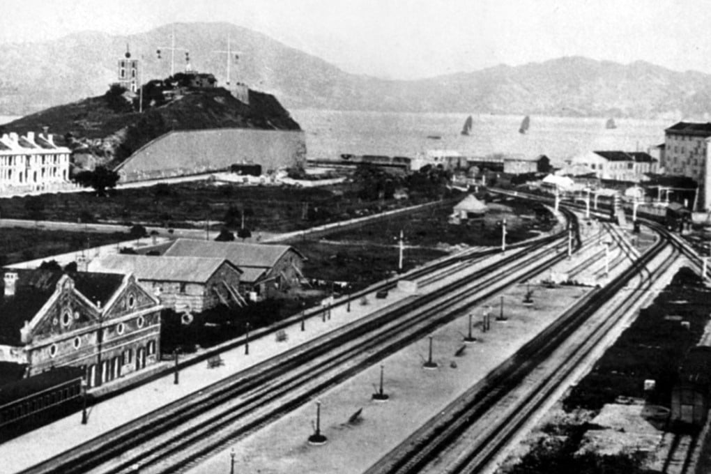 A photo of the Kowloon-Canton Railway in Tsim Sha Tsui from 1915.