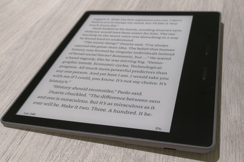 The Kindle Oasis 2 from Amazon is an improvement on earlier models, but has a shorter battery life.