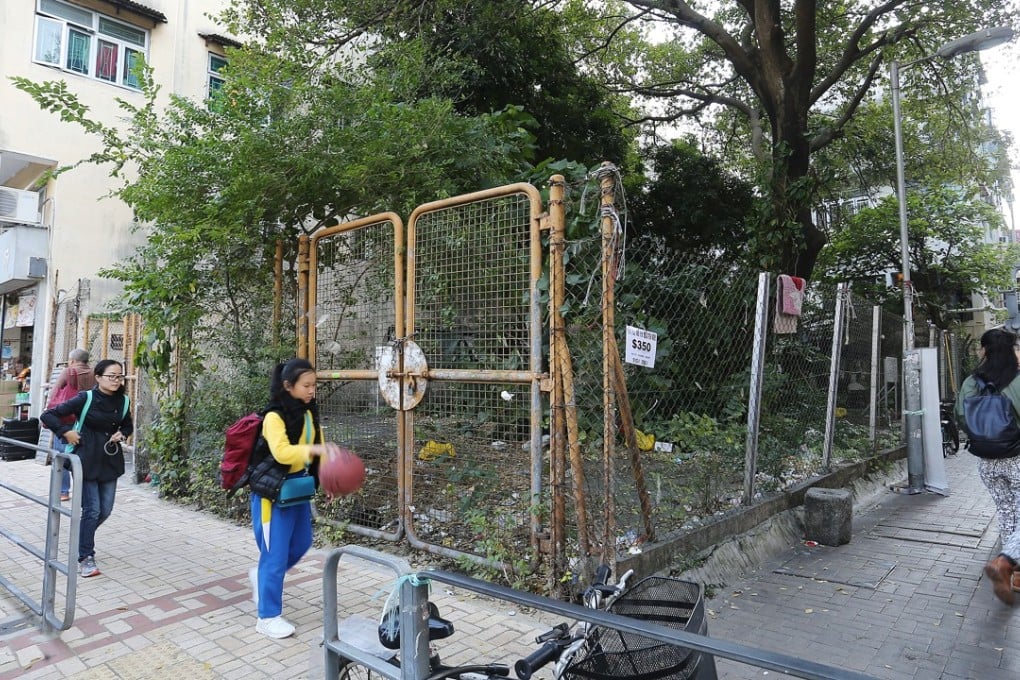 A 2,160 sq ft Sheung Shui site up for sale in a government tender has drawn 19 bids from property developers. Photo: Dickson Lee